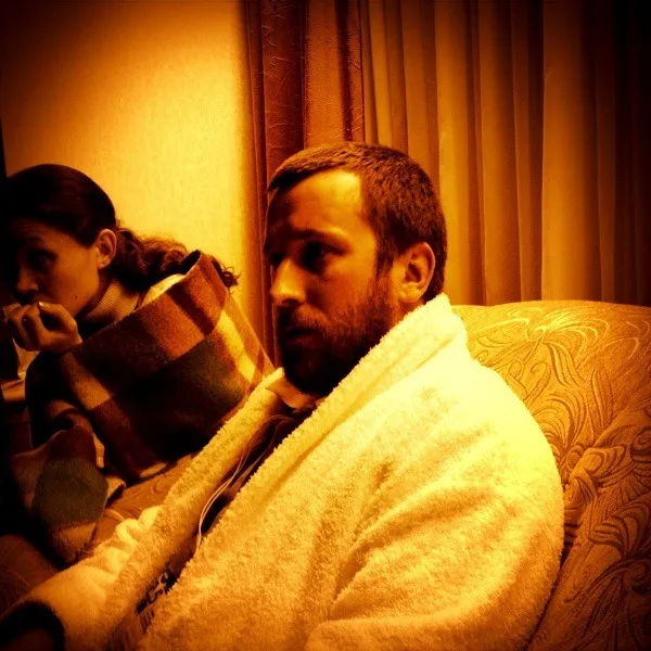 В белом халате выступает...